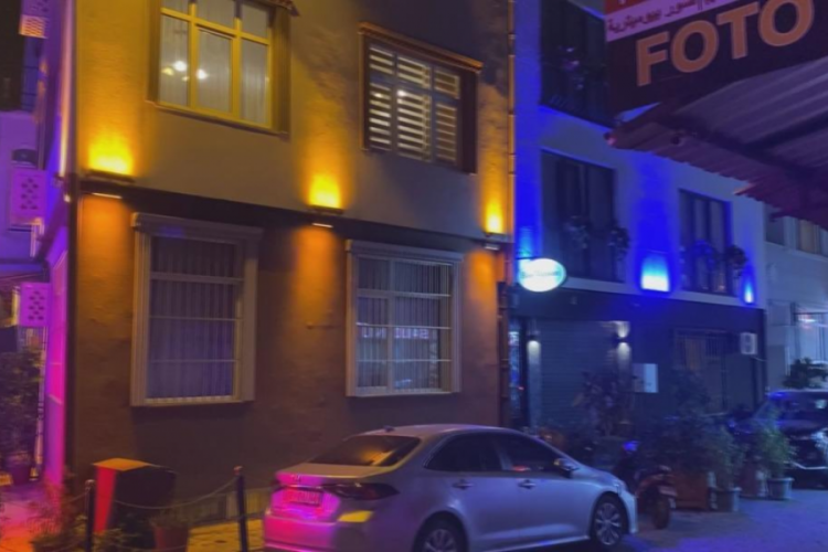 Almanya'dan fuara katılmak i&ccedil;in gelmişti! Kaldığı otelde yaşamını yitirdi...