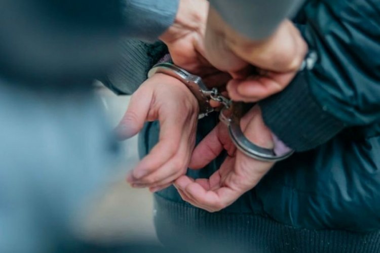 Düzensiz göçle mücadele hız kesmiyor! Çok sayıda organizatör ve kaçak göçmen enselendi