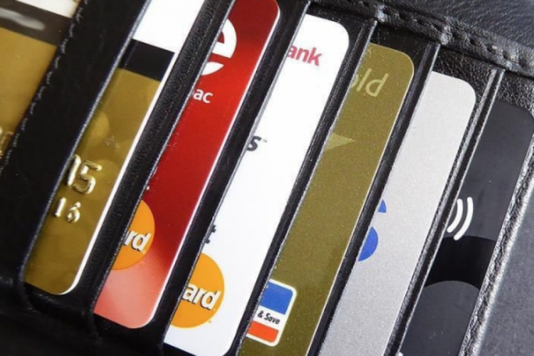 Kredi kartlarında yeni yıl d&uuml;zenlemesi: Limitler yeniden belirlenecek
