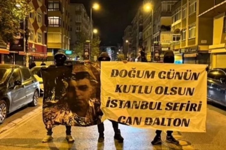 Bir&ccedil;ok ilde skandal g&ouml;vde g&ouml;sterisi! G&ouml;r&uuml;nt&uuml;ler tepki &ccedil;ekti...