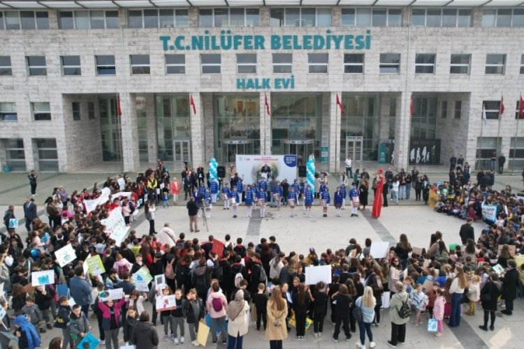 Nil&uuml;ferli &ccedil;ocuklardan "gelecek" i&ccedil;in anlamlı y&uuml;r&uuml;y&uuml;ş