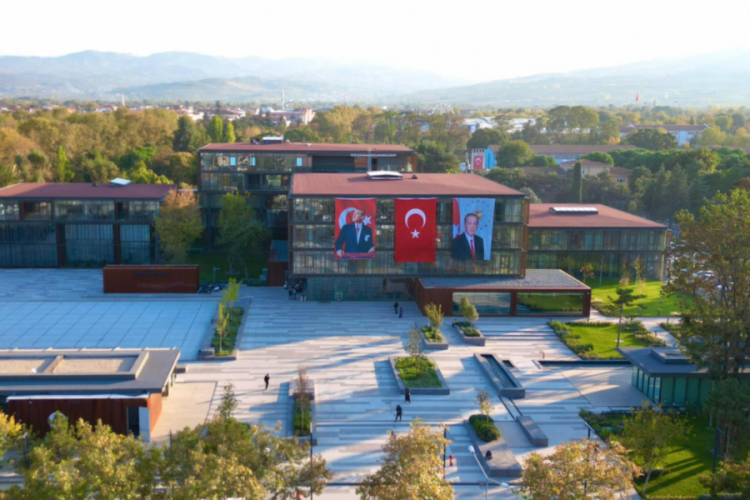 İneg&ouml;l Belediyesi'nin t&uuml;m hizmetleri cebinizde