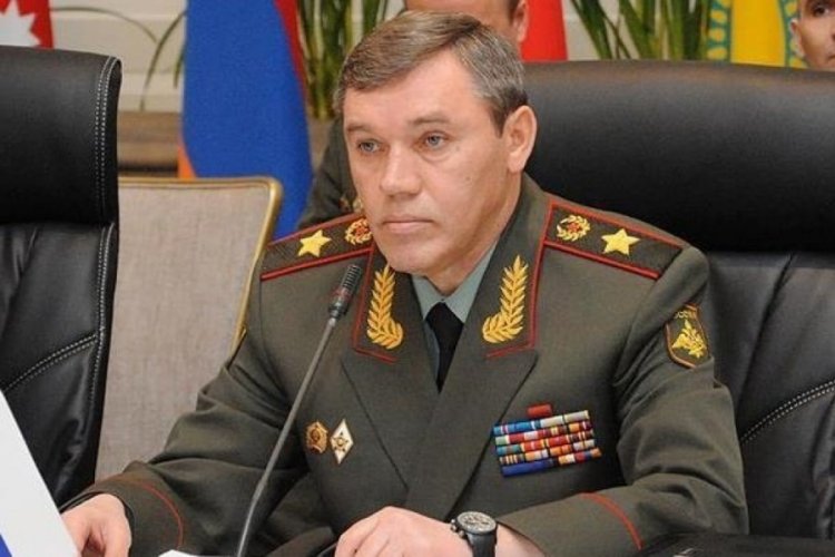 Rusya Genelkurmay Başkanı Gerasimov: "Kupyansk'ı ele ge&ccedil;irdik"