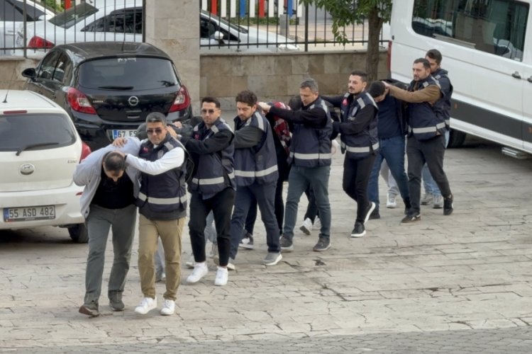 5 ilde dolandırıcılık operasyonu: 12 g&ouml;zaltı