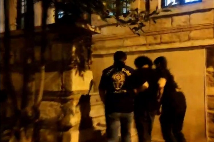 İkbal Uzuner'in mezarı başında saygısızlık yapmışlardı! Emniyet devreye girdi...