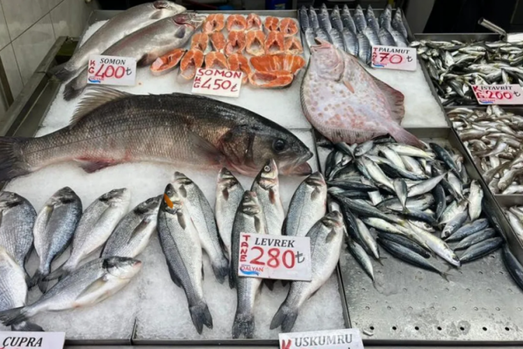 Kilosu 1000 liradan tezgahta! Fiyatı g&ouml;ren şaşırdı
