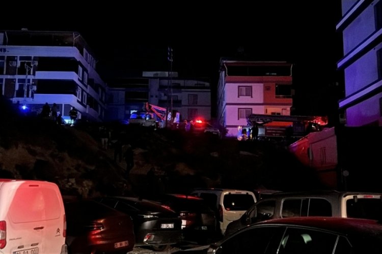 Yangından ka&ccedil;arken alevlerin i&ccedil;erisinde kalarak can veren kişi eski emniyet m&uuml;d&uuml;r&uuml; &ccedil;ıktı!