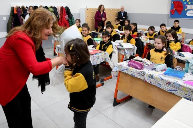 Öğretmenler Günü "Hatıran Yeter" temasıyla kutlanacak