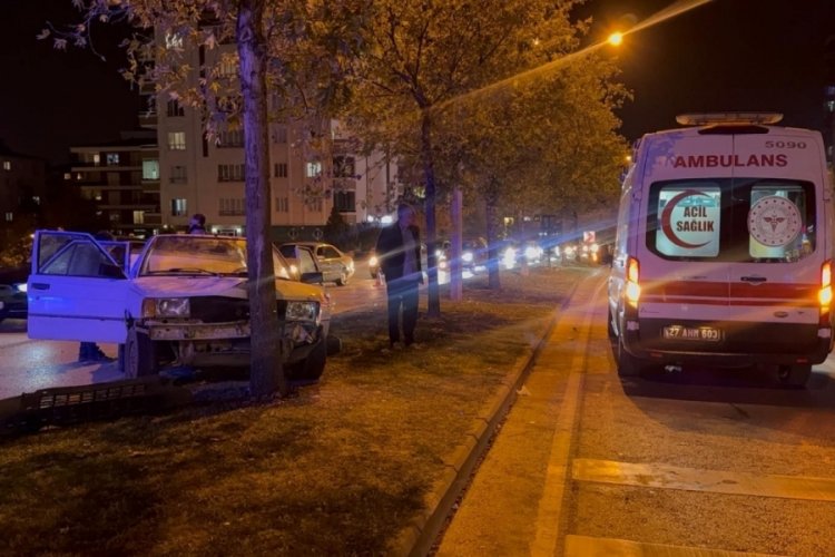 Sokak yarışı kaza getirdi: 5 yaralı var...