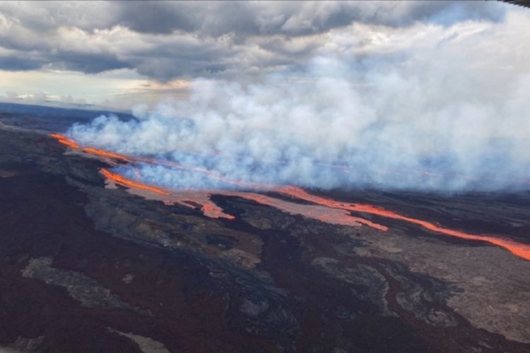 Kilauea Yanardağı yeniden faaliyete ge&ccedil;ti