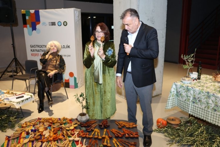 Kaşığın hikayesi zeytinli lezzetlerle anlatıldı