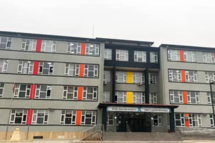 12 yaşındaki Sude okulda kalp krizi ge&ccedil;irdi