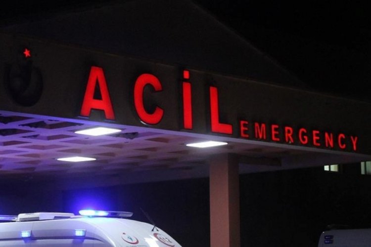 Şarampole devrilen otomobilin s&uuml;r&uuml;c&uuml;s&uuml; hayatını kaybetti