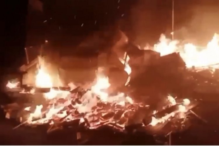 Kırklar Dağı Mescidi &ccedil;ıkan yangında k&uuml;l oldu