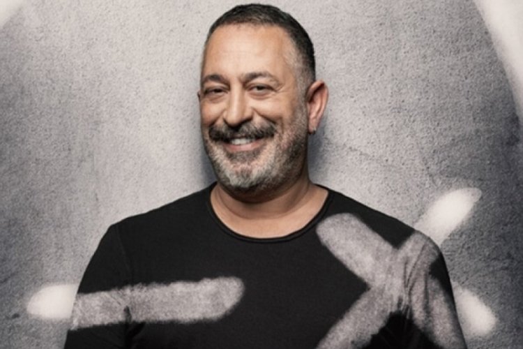 Cem Yılmaz "CMXXIV" g&ouml;sterisiyle 22 Aralık'ta sahne alacak