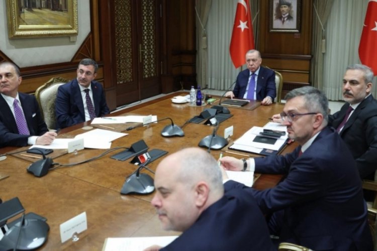 Cumhurbaşkanı Erdoğan G&ouml;n&uuml;ll&uuml;ler Koalisyonu Zirvesi'nin toplantısına katıldı
