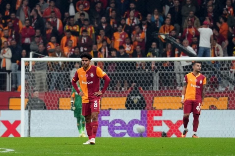 Galatasaray'ın evindeki 33 ma&ccedil;lık yenilmezlik serisi sona erdi