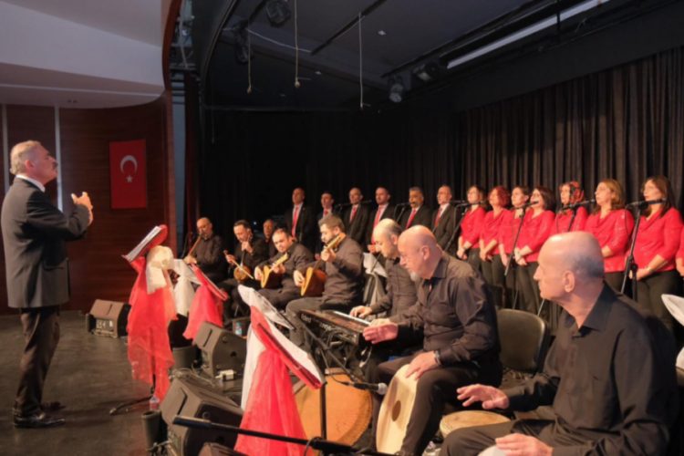 Bursa İneg&ouml;l Belediyesi Thm Korosundan muhteşem m&uuml;zik ziyafeti