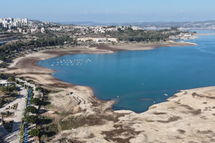 Adana'nın suyu bitiyor: Son 52 yılın en kurak d&ouml;nemi!