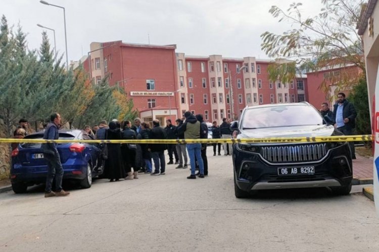 &Uuml;niversite'de kadın memuru rehin alan erkek, sorguda susma hakkını kullandı