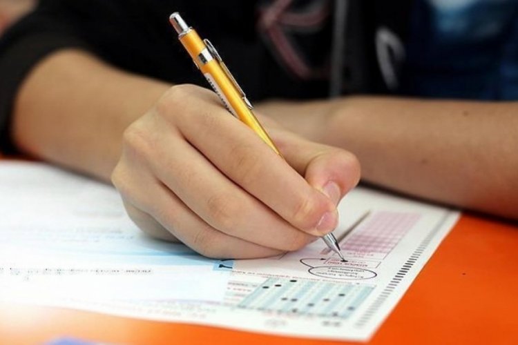 MEB'den 'soru' açıklaması: Yeni model üzerinde çalışılı...