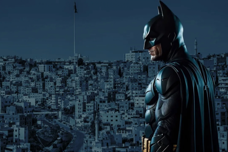 Kendisini Batman ilan etti, eşi soluğu aile evinde aldı! 'G&ouml;ky&uuml;z&uuml;nde g&ouml;rd&uuml;m...'