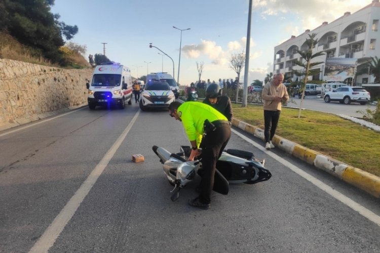 Motosiklet ref&uuml;je &ccedil;arptı: 1 &ouml;l&uuml;, 1 yaralı
