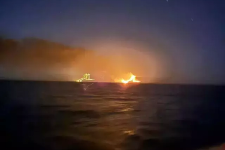 Karadeniz'de neler oluyor? &Ouml;nce yangın sonra saldırı...