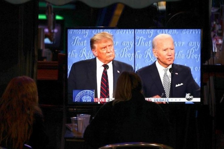 Trump'tan şok hamle: Biden'ın kararlarını iptal etti...