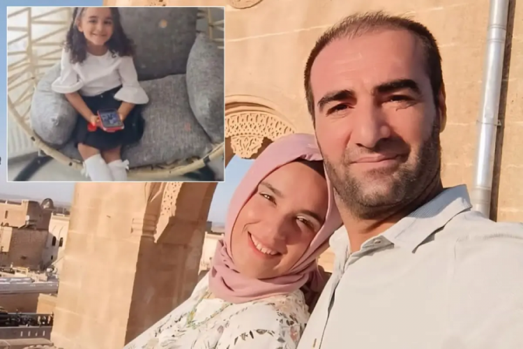Aile katliamından yeni detaylar! Annesini &ouml;ld&uuml;ren babasına "Baba ne yapıyorsun?" deyince...