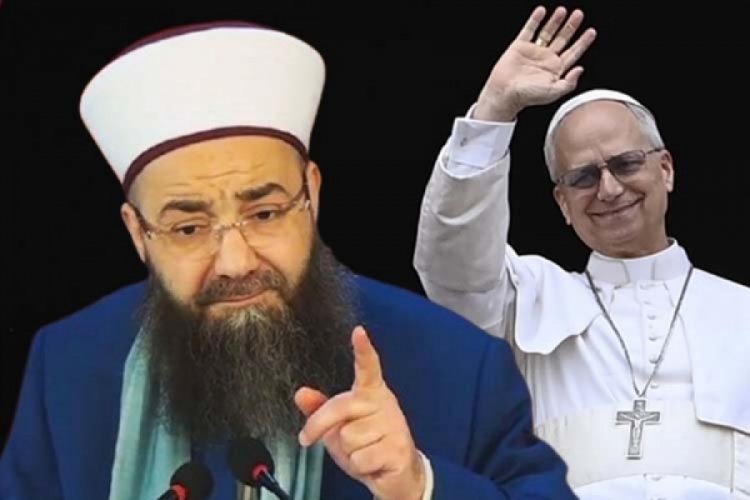 C&uuml;bbeli Ahmet Hoca'dan Papa ziyaretine sert tepki!