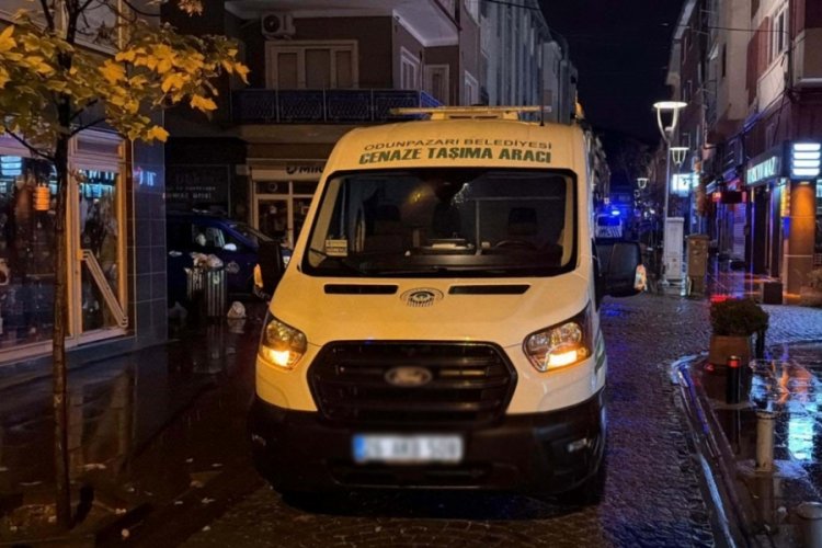Ş&uuml;pheli kadın &ouml;l&uuml;m&uuml;...