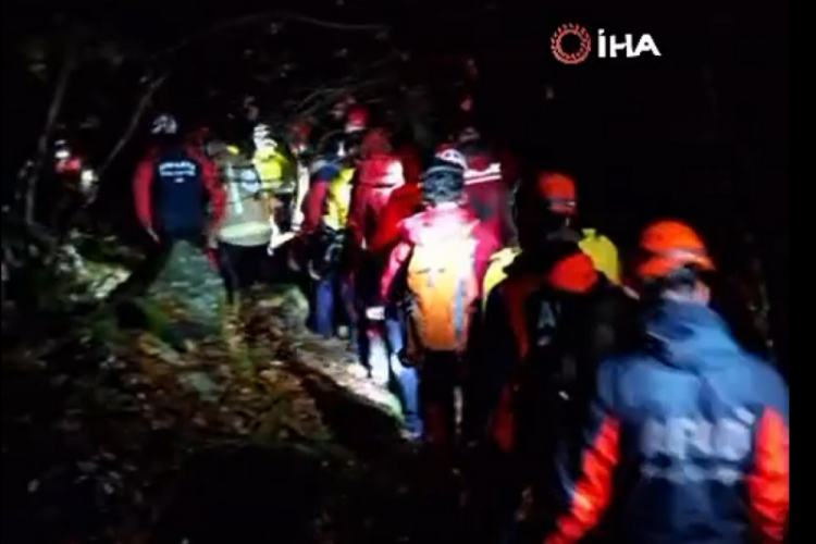 Bursa'da kahreden haber! Gen&ccedil;lerin gezintisi &ouml;l&uuml;mle bitti...