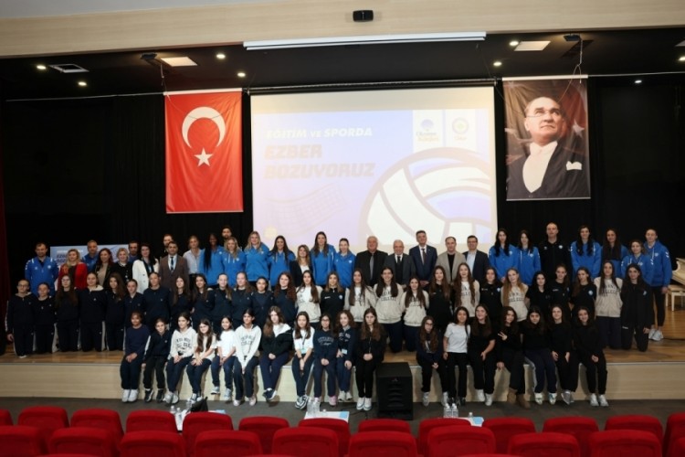 Nil&uuml;fer Belediyespor Eker ile Okyanus Koleji'nden eğitimde &ouml;rnek iş birliği