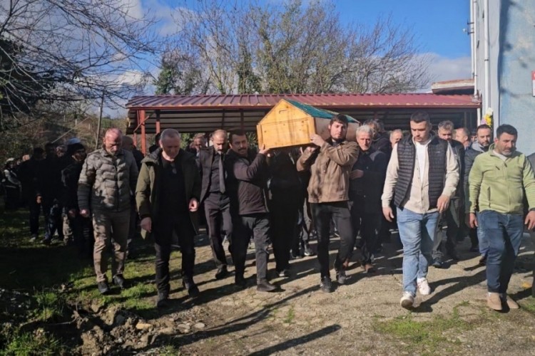 Sarp Eymen'in &ouml;l&uuml;m&uuml;ne neden olan su dağıtım aracının s&uuml;r&uuml;c&uuml;s&uuml; tutuklandı!