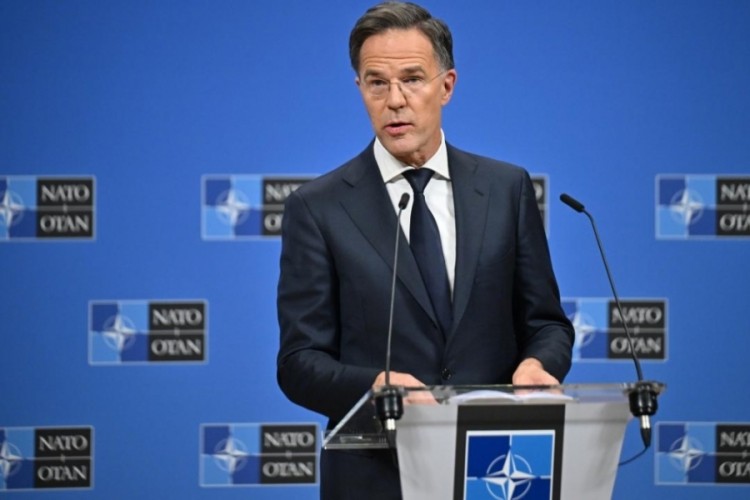 Rutte: Ukrayna'nın NATO'ya katılımı konusunda oydaşma yok