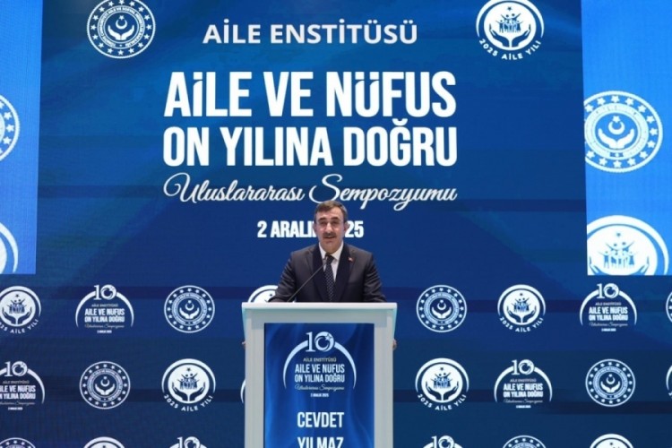 Cevdet Yılmaz: Doğurganlık hızımız 1,48'e kadar gerilemiştir