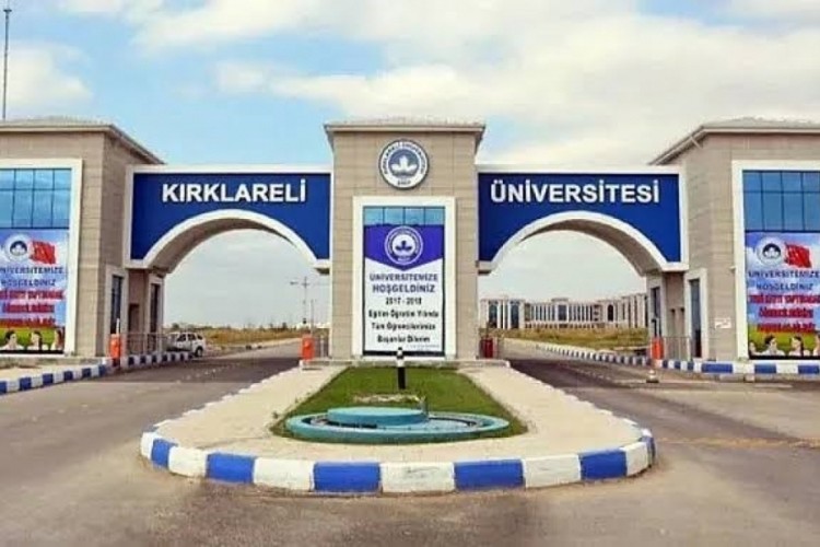 53 &ouml;ğrenci zehirlenme ş&uuml;phesiyle hastaneye başvurdu