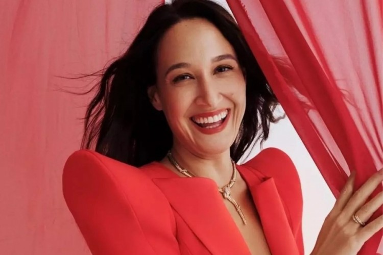 "Hey gidi günler": Gupse Özay'dan lise yıllarına nostal...