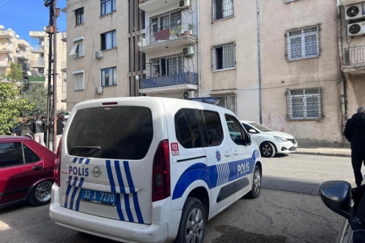 Mersin'de 3 kişiyi katleden ş&uuml;pheli tutuklandı