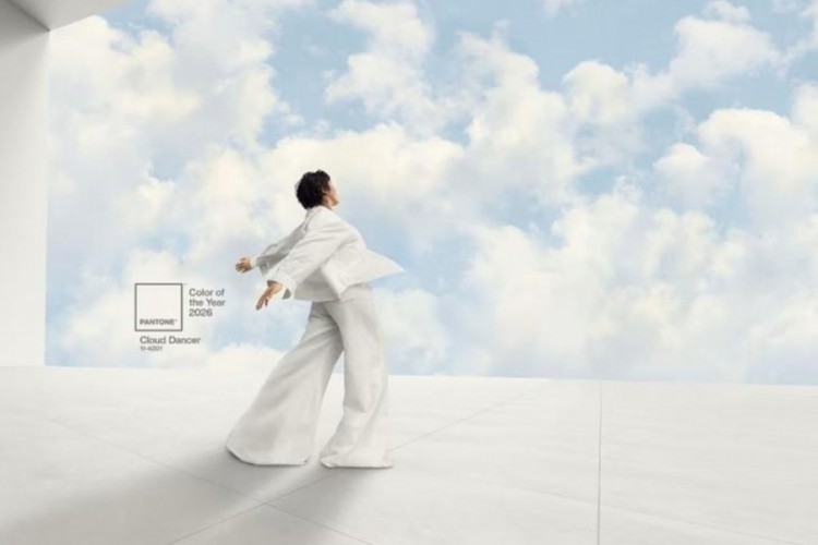 Pantone 2026 yılının rengini a&ccedil;ıkladı! Cloud Dancer