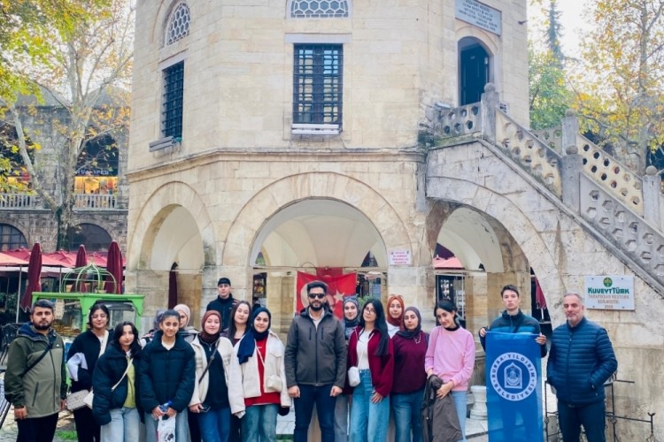 Yıldırımlı gen&ccedil;ler Bursa'yı keşfediyor
