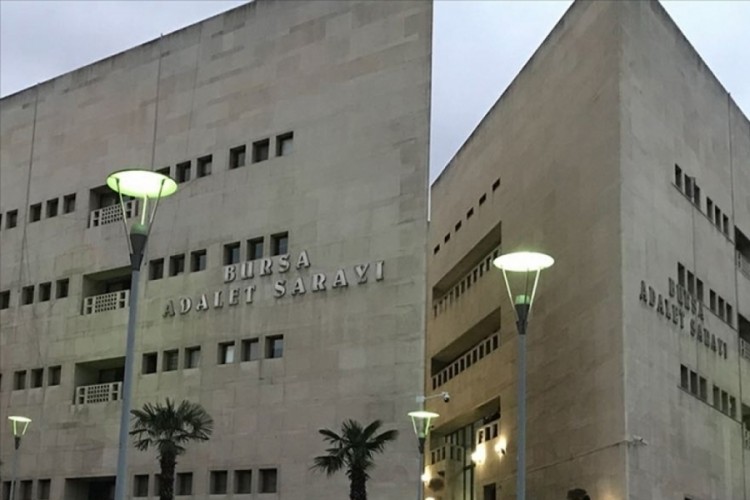 Bursa'da gece kul&uuml;b&uuml;nde 1 kişinin &ouml;ld&uuml;ğ&uuml; kavgayla ilgili davada karar a&ccedil;ıklandı!