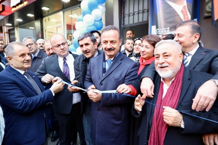 Anahtar Parti Genel Başkanı Ağıralioğlu, Trabzon'da ziy...