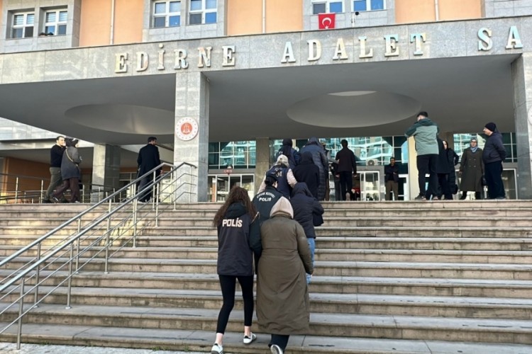 Bursa dahil 5 ilde FET&Ouml;'ye operasyon!
