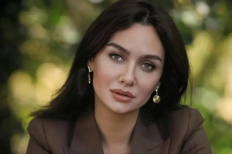  Ehliyetini kaptıran Birce Akalay, günler sonra konuştu 