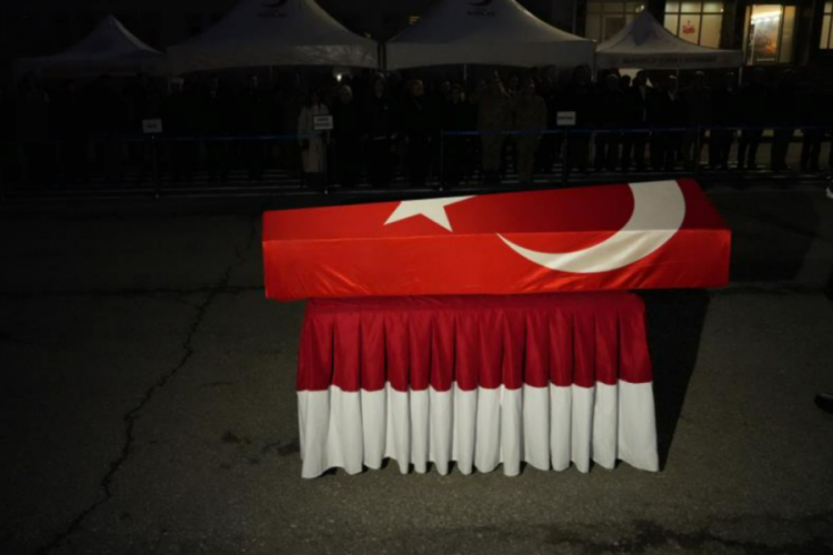 Muş'ta &Uuml;steğmen Ali Kablan silah kazasında hayatını kaybetti