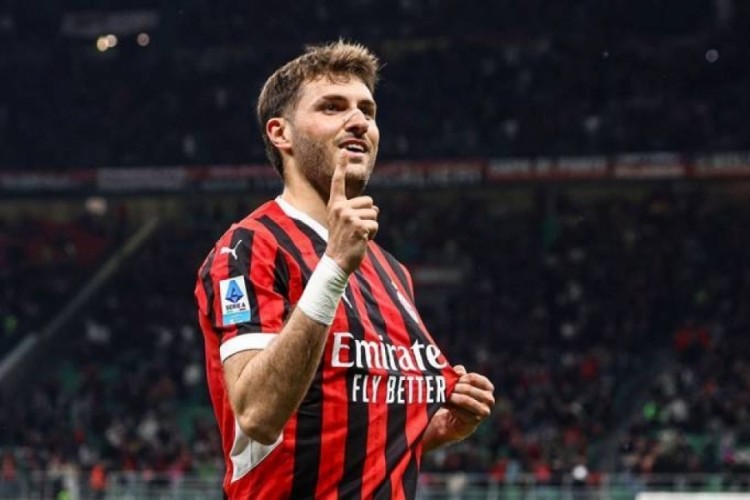 Galatasaray'dan Santiago Gimenez operasyonu