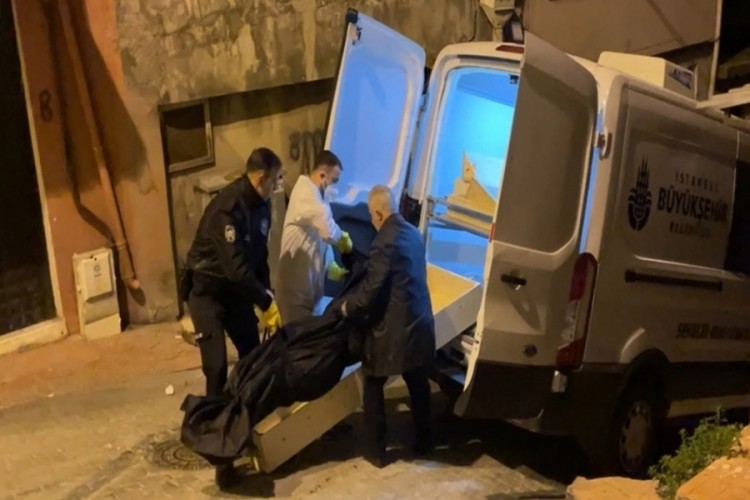 Ş&uuml;pheli kadın &ouml;l&uuml;m&uuml;: Angolalı Maria, yatağında &ouml;l&uuml; bulundu