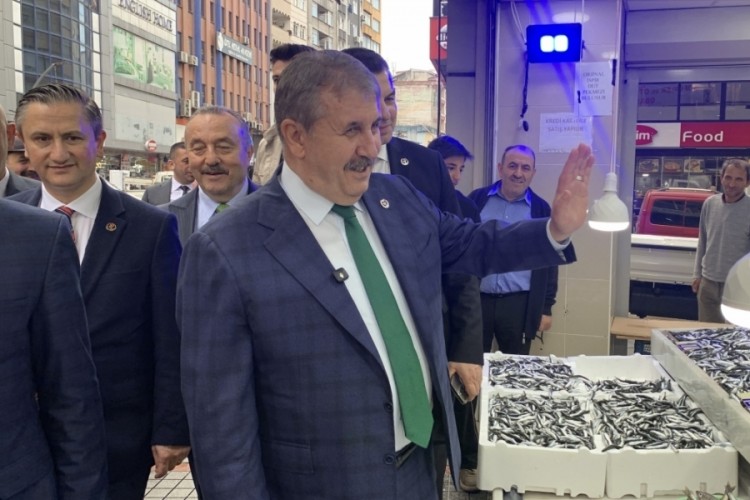 Destici: Asgari &uuml;cret 33 bin lira seviyesine gelmeli